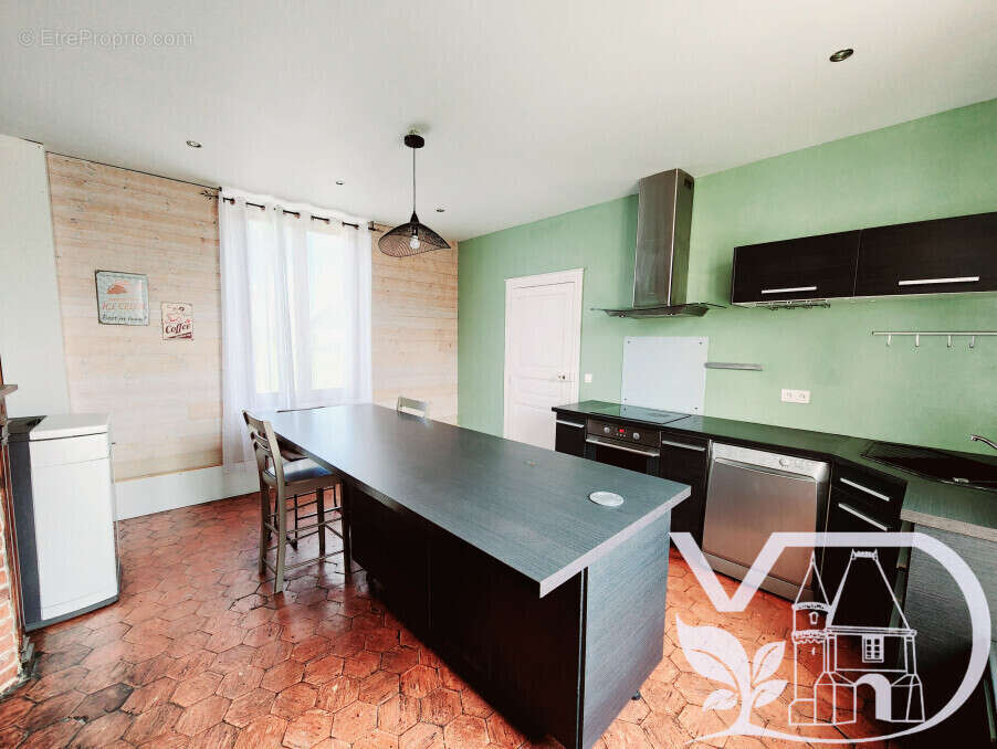 Maison à LE FAY-SAINT-QUENTIN