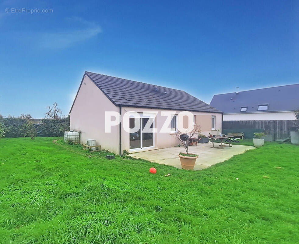 Maison à AUNAY-SUR-ODON
