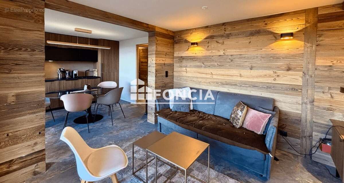 Appartement à LES ALLUES