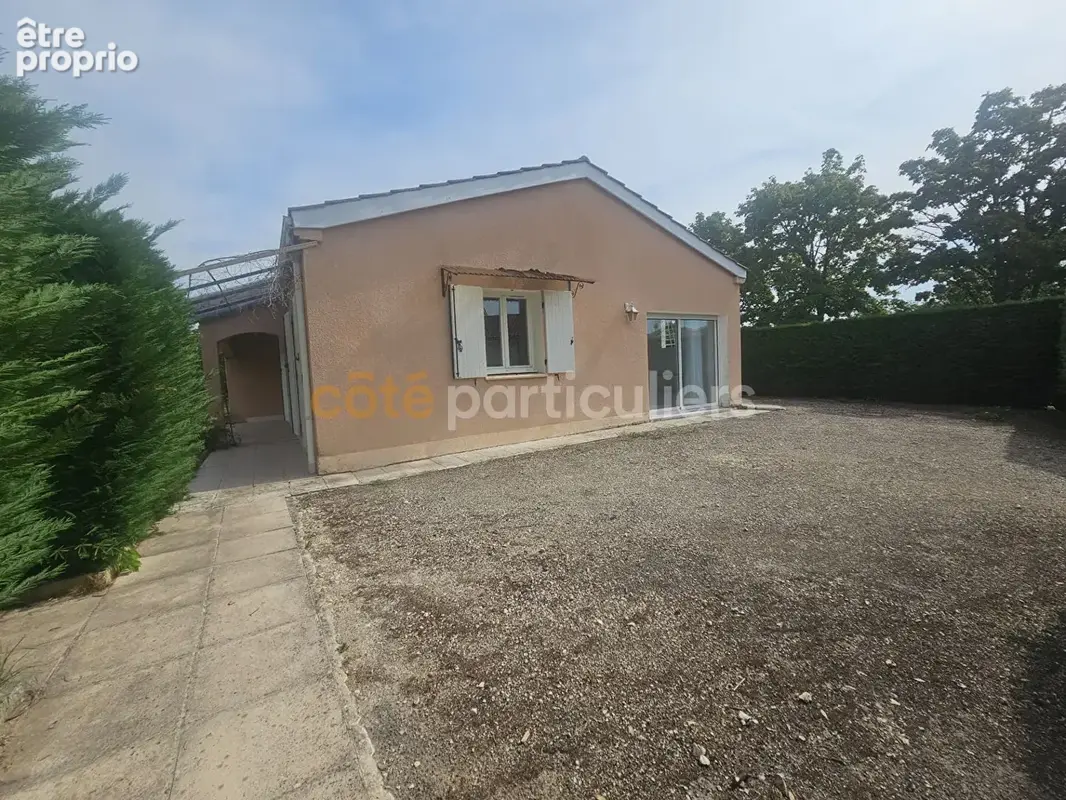 Maison de plain pied avec jardin clos et piscine - photo 16