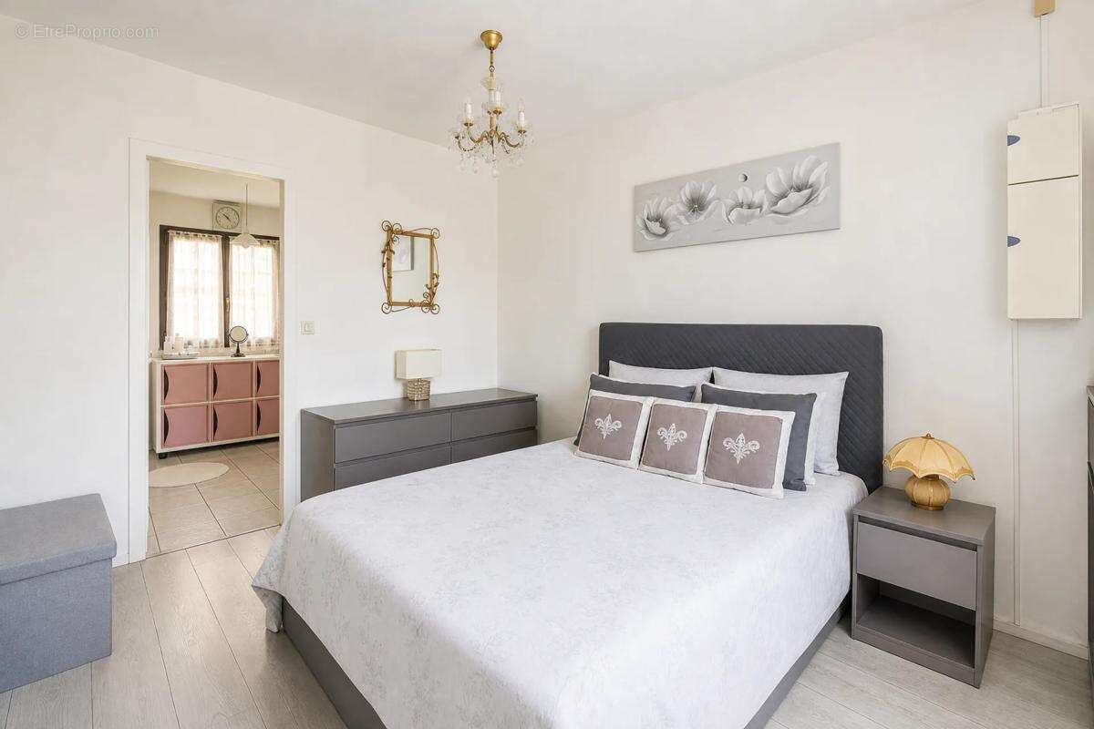 Élégante maison 6 pièces avec véranda à Charpont - photo 27