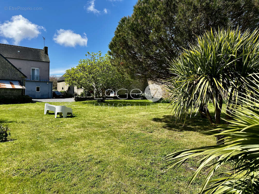 En plein cœur de Moëlan-sur-Mer   Habitation, terrain constructible et fort potentiel - photo 11
