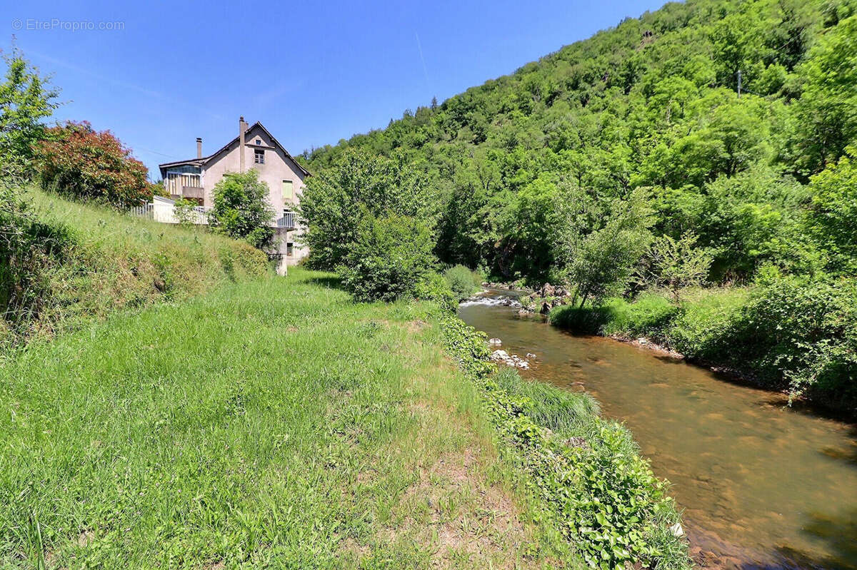 Maison à VILLEFRANCHE-DE-ROUERGUE