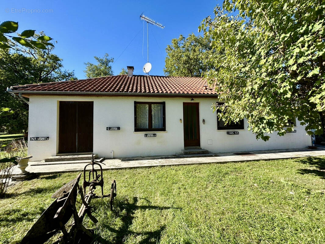 Maison à VILLENEUVE