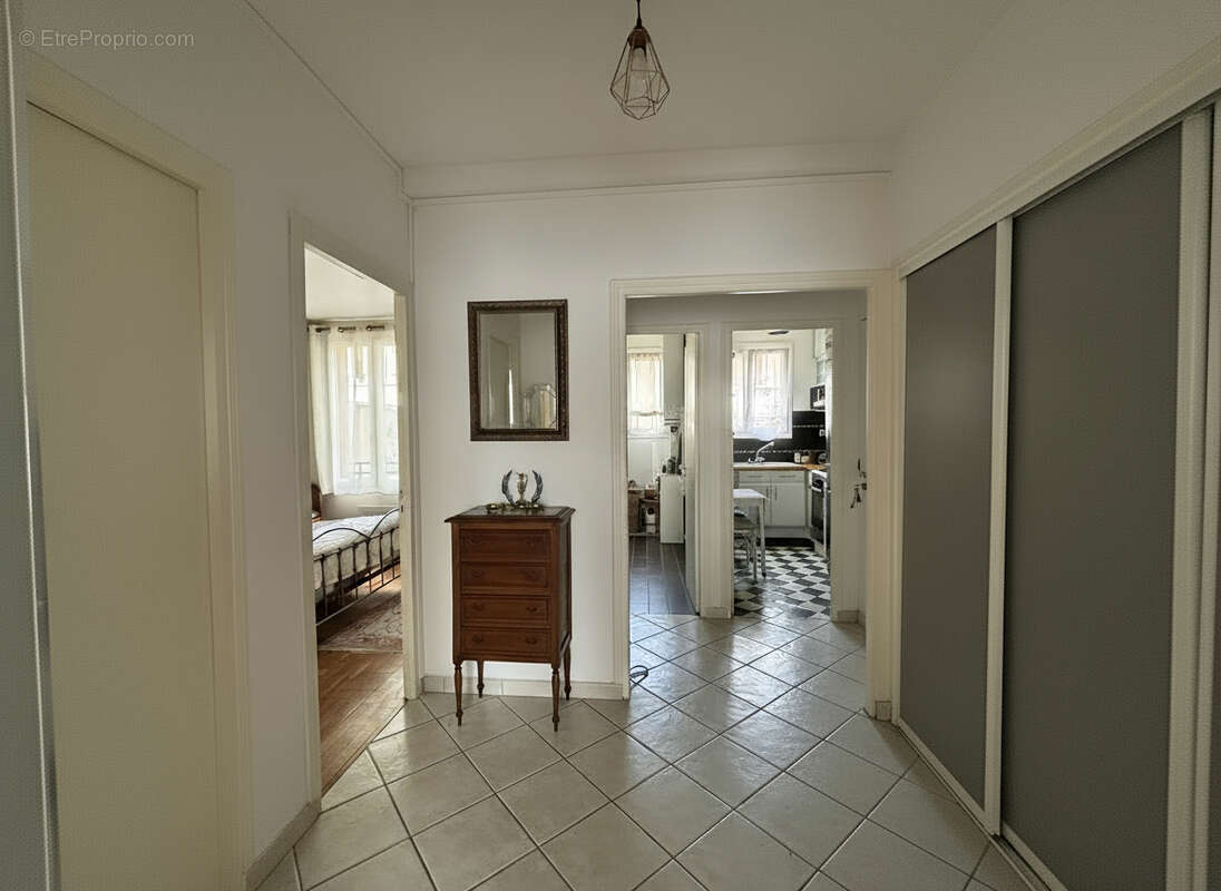 Appartement à ENGHIEN-LES-BAINS