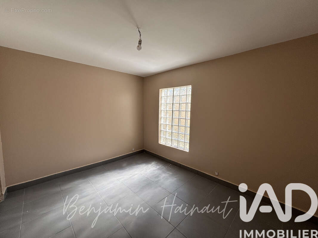 Photo 8 - Maison à COULOMMIERS