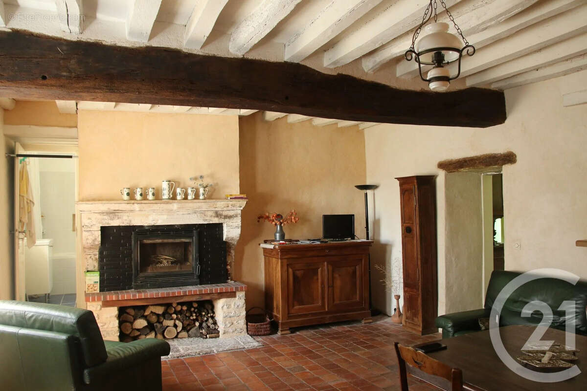 Maison 117 m² à Etais-La-Sauvin  - photo 8