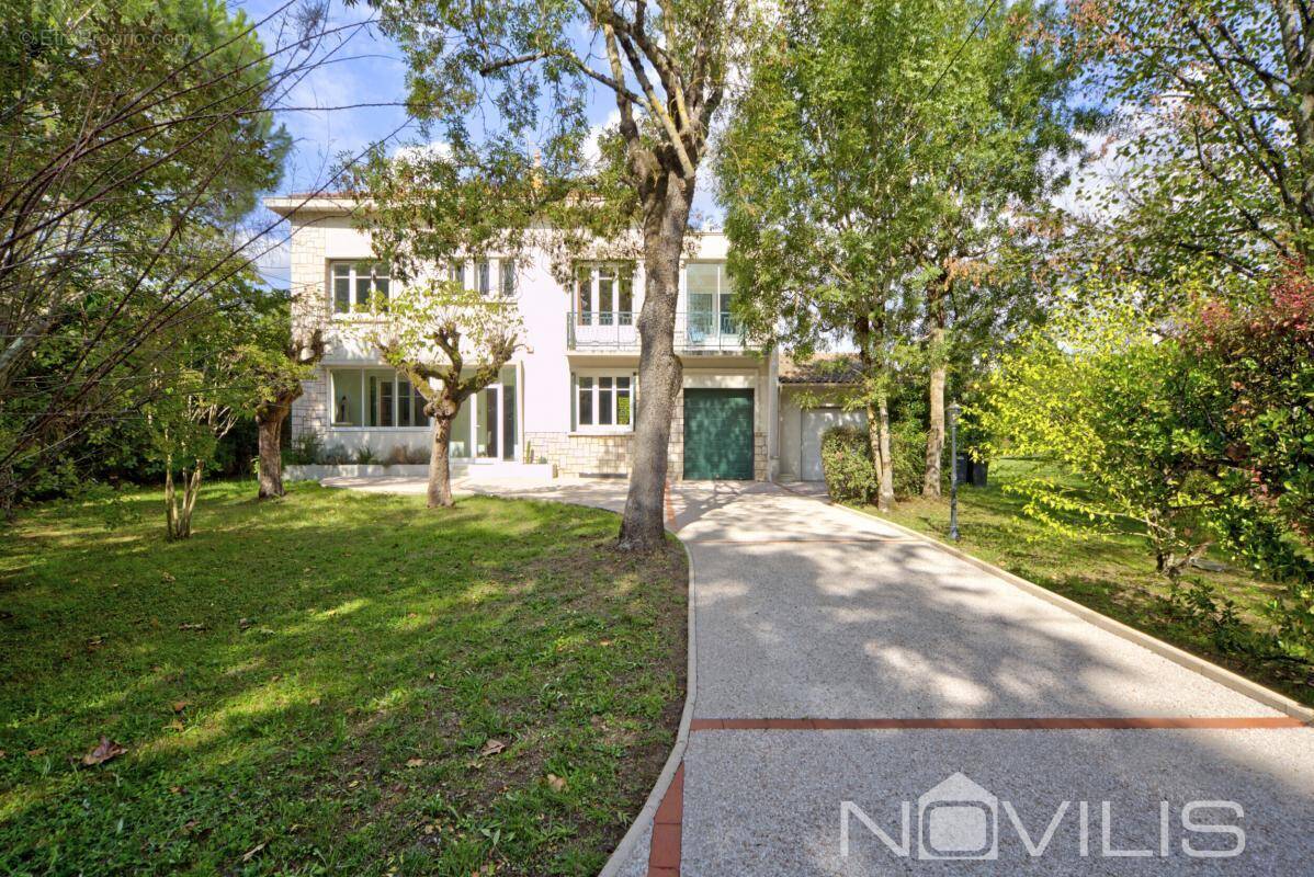 Maison à TOURNEFEUILLE