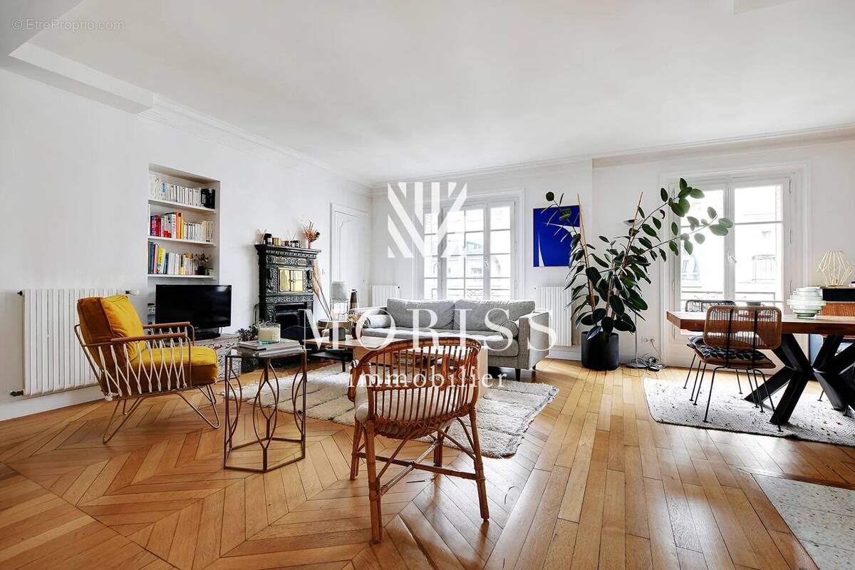 Appartement à PARIS-11E