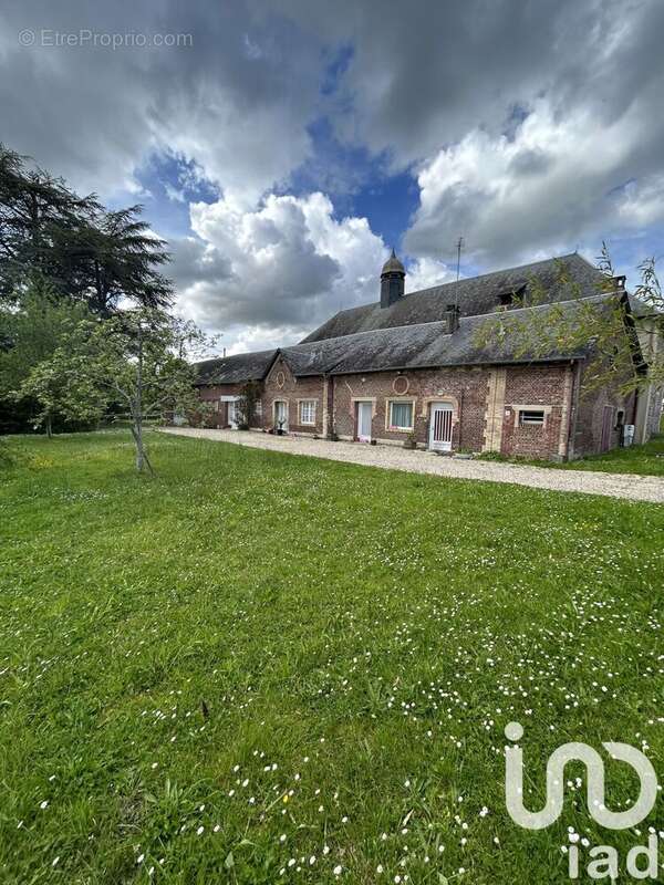 Photo 2 - Maison à MENNEVAL