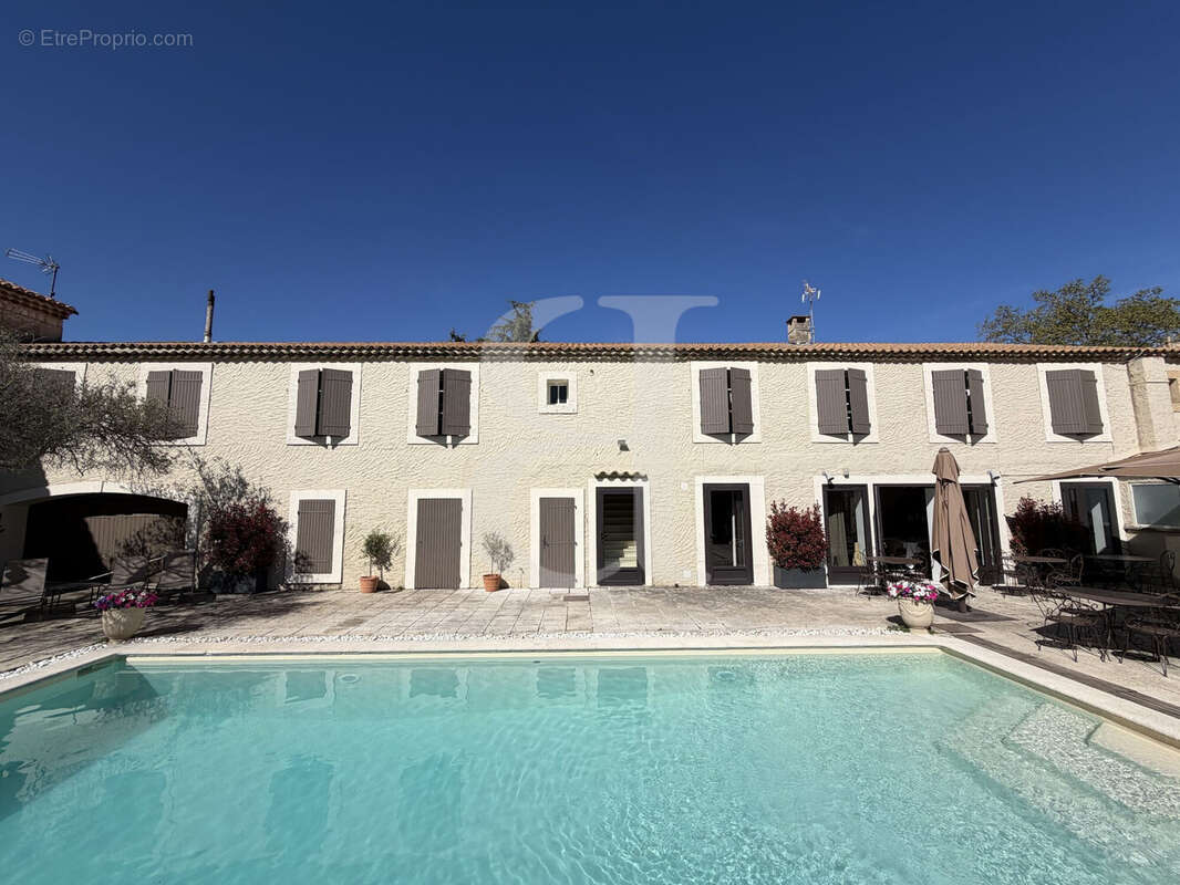 Maison à MAUSSANE-LES-ALPILLES