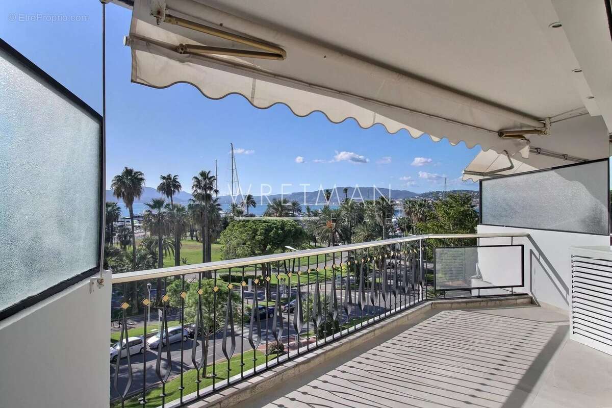 Appartement à CANNES