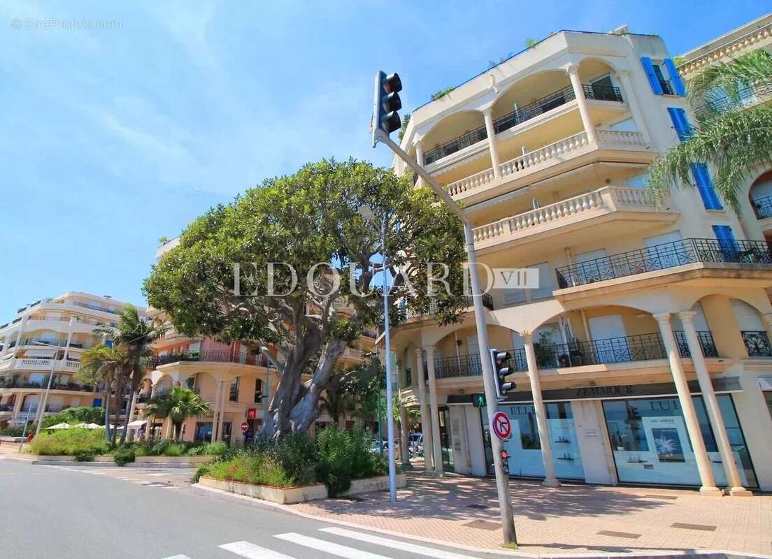Appartement à MENTON