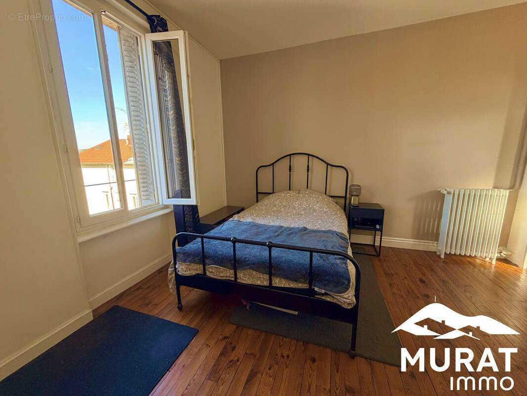 Appartement à CHAMALIERES