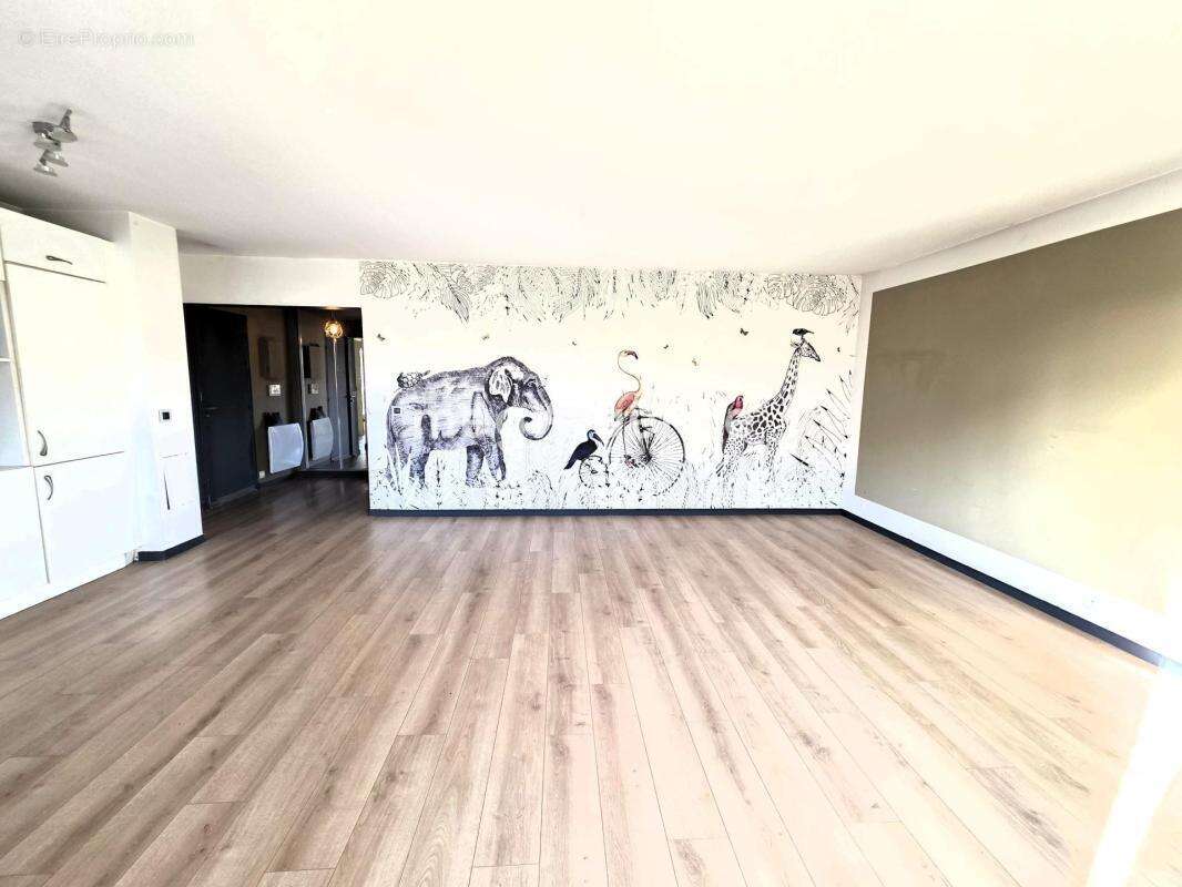Appart. Standing 4 pièces 86m² balcons 2 places parking - photo 3