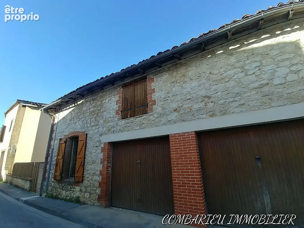 Photo Appartement à Caussade au prix de 145 000€