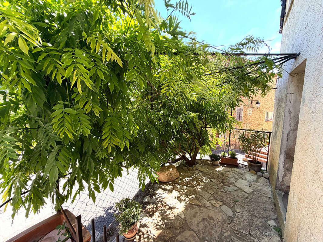 Maison à LA MOTTE