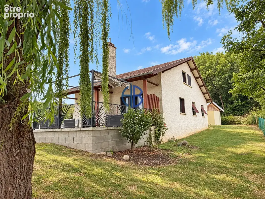 Photo Maison à Passins au prix de 310 000€