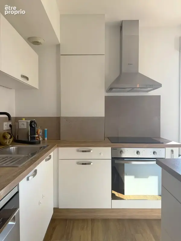 Appartement 72 m² à Saint-Laurent-Du-Var  - photo 8