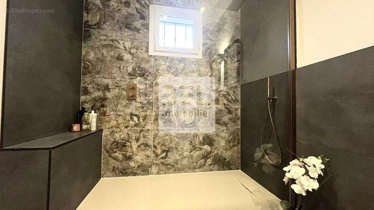 Maison à SAINT-BONNET-DU-GARD