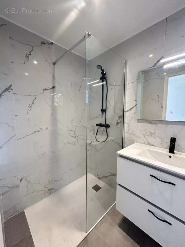 Appartement à LE CANNET