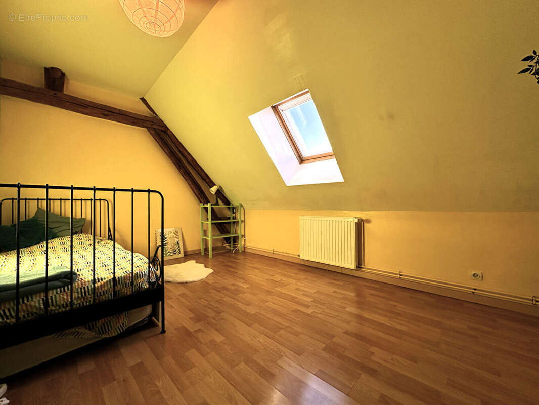 Maison à COURVILLE-SUR-EURE