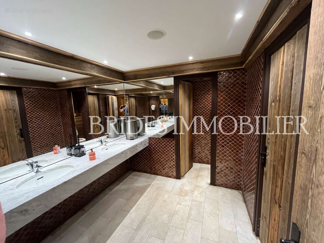 EXCLUSIVITE! Fonds de commerce (restaurant) - COURCHEVEL 1650 - Au pied des pistes - photo 3