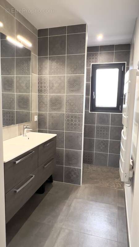 Villa Moderne 2018 (RT 2012) + Jardin 2 faces + Piscine - photo 10