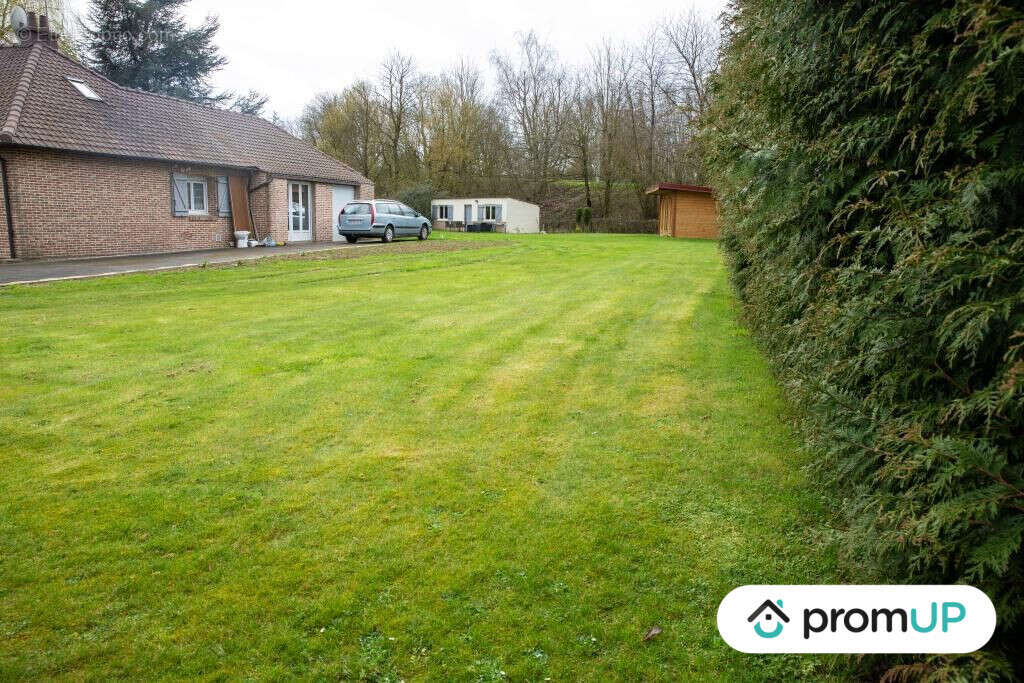 Terrain à ENNETIERES-EN-WEPPES