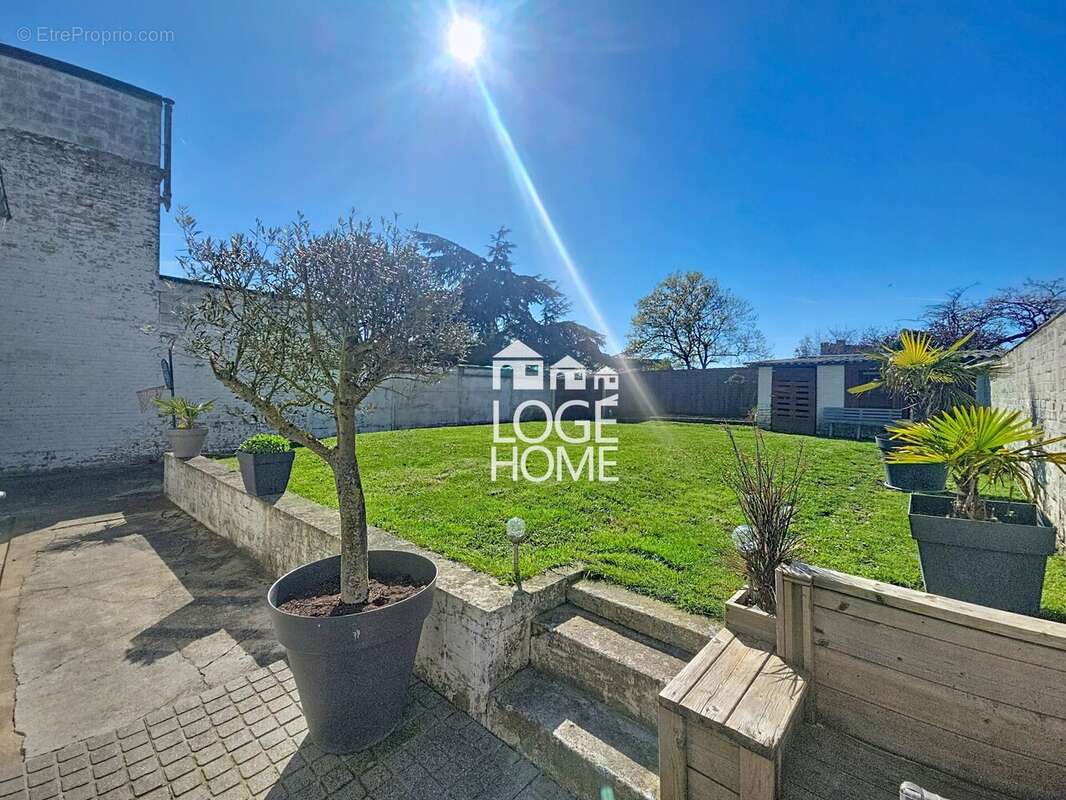 Maison à HERSIN-COUPIGNY