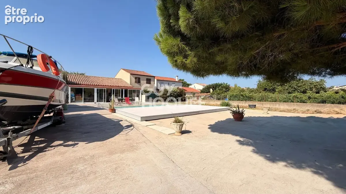 Cabestany - Villa de plain-pied T5 avec piscine sur 1075 M² de terrain - photo 1