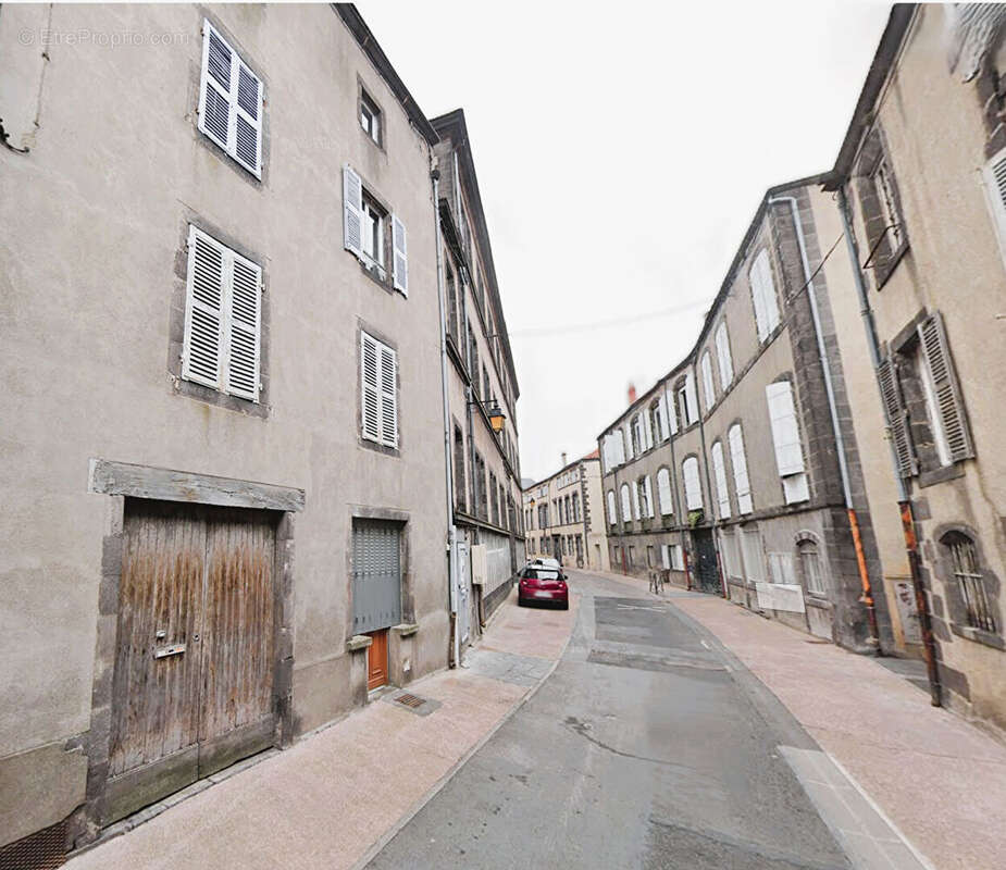 Appartement à RIOM