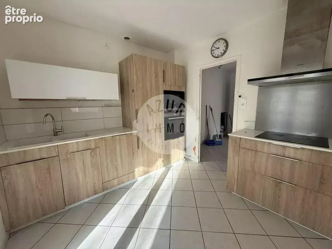 MAISON DOUBLE HAB 200M² sur 2000m² de terrain, piscine et garage - photo 11