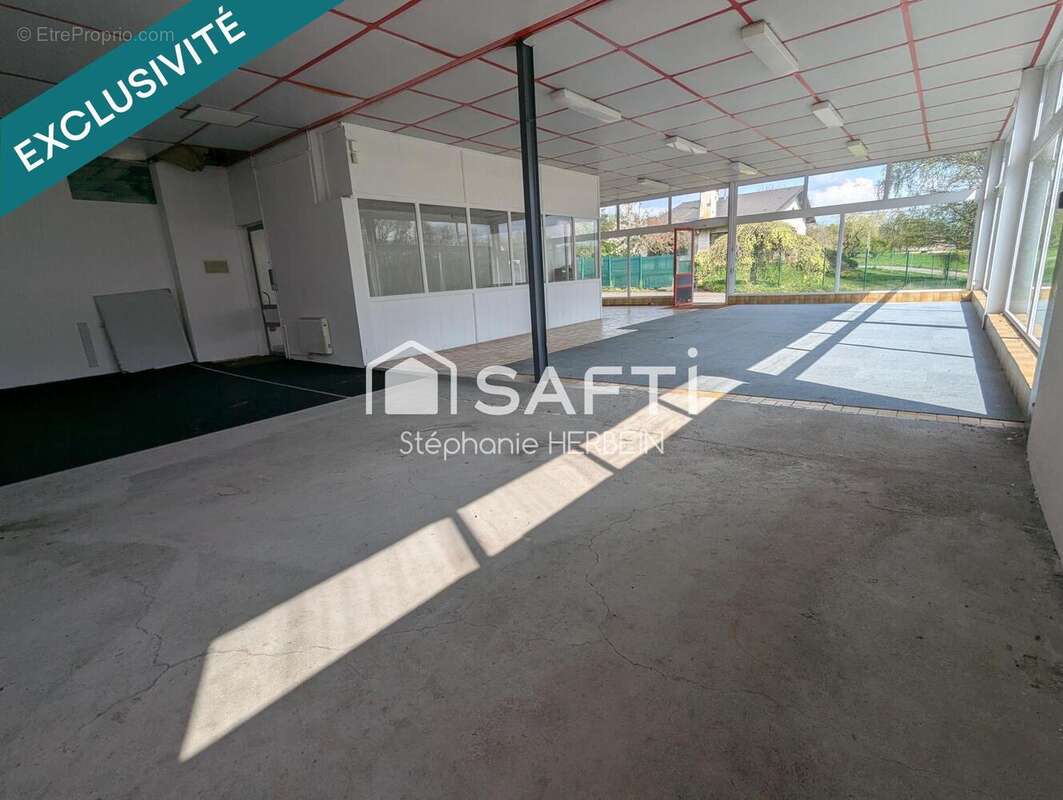 Photo 3 - Commerce à JONCHEREY