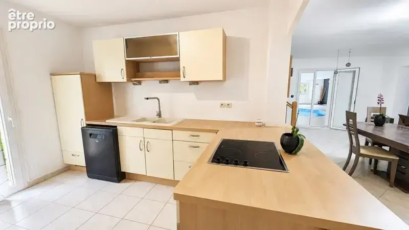 Maison de 7 pièces principales - photo 3
