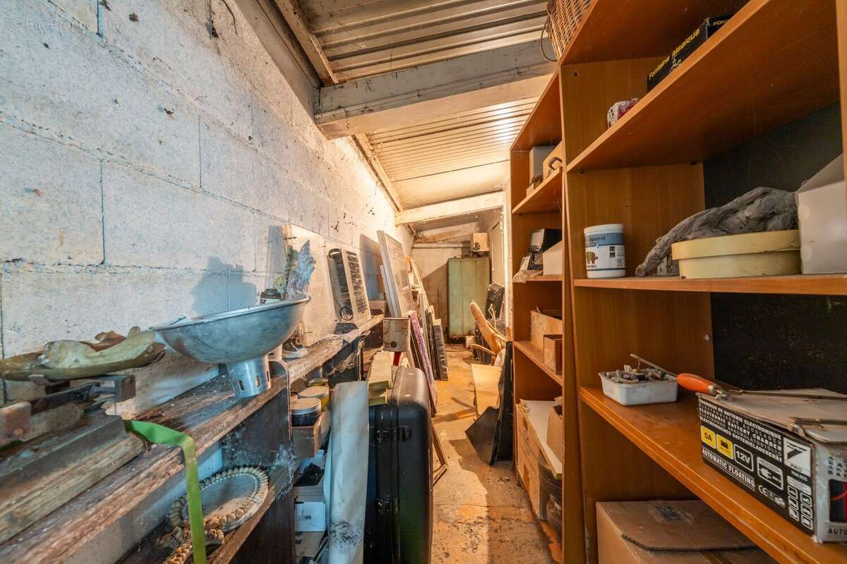 Commerce à MONTREUIL