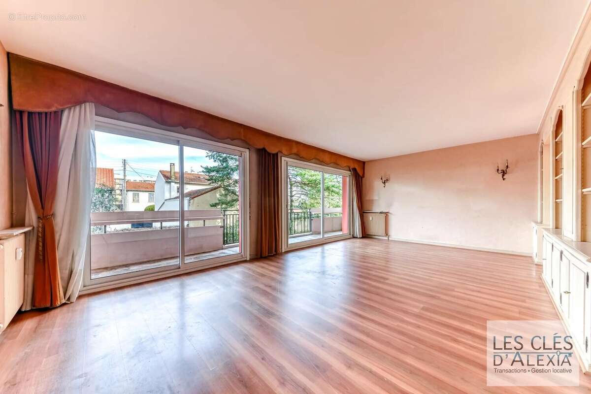 Appartement à CALUIRE-ET-CUIRE