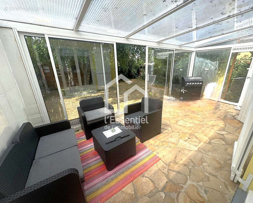 Maison à VERNEUIL-SUR-SEINE