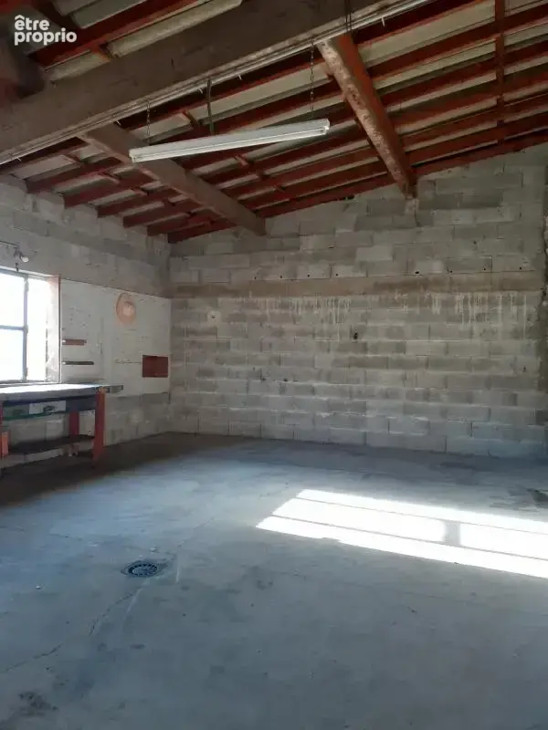  au coeur de gervans, grande maison t7 + garage + extérieur - photo 10