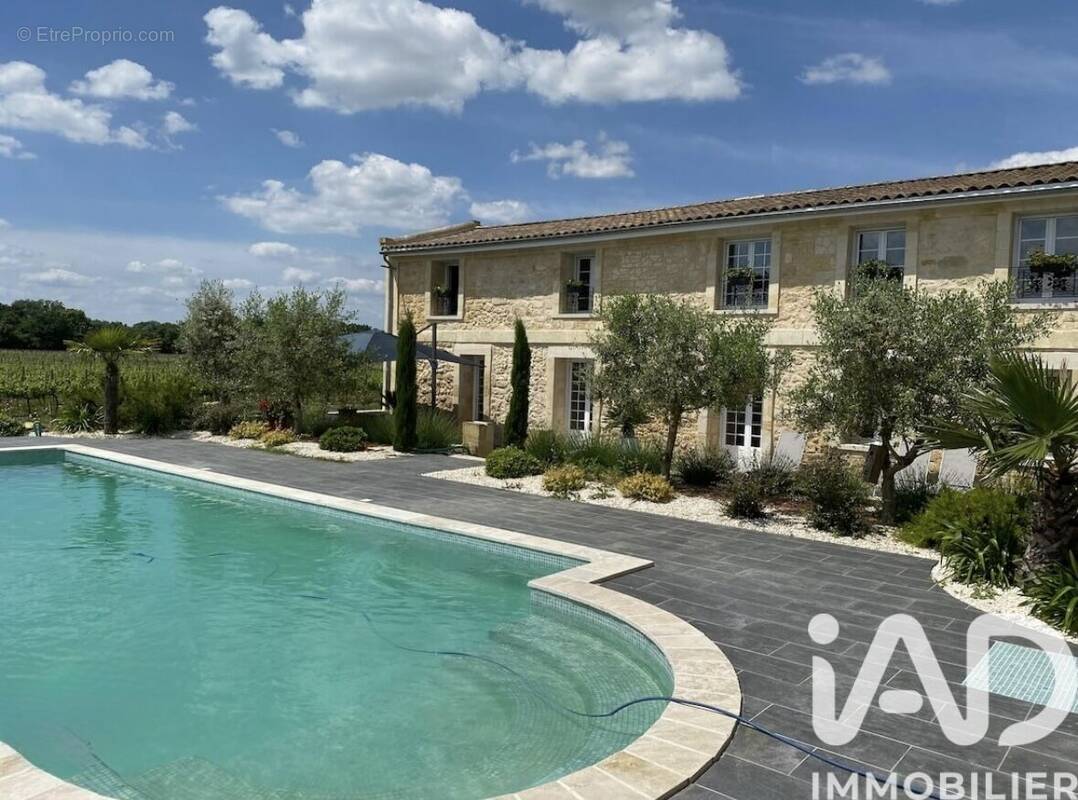 Photo 1 - Appartement à SAINT-LOUIS-DE-MONTFERRAND