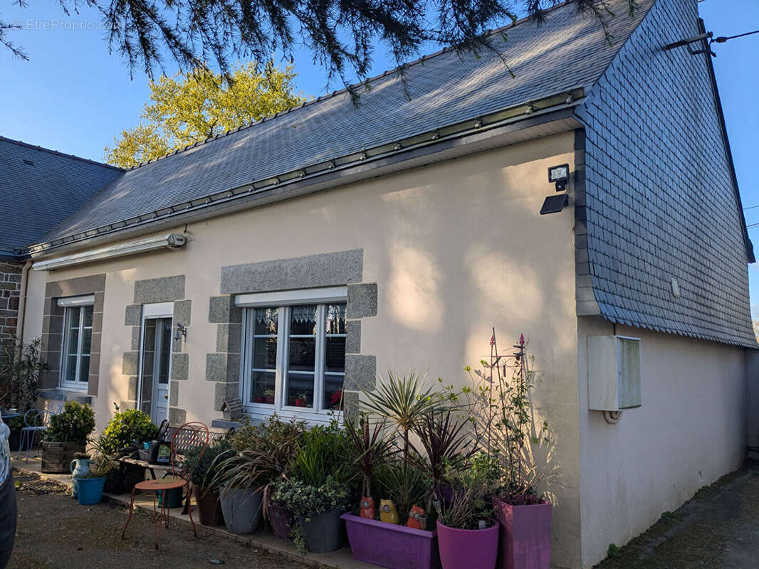 Maison à LANOUEE
