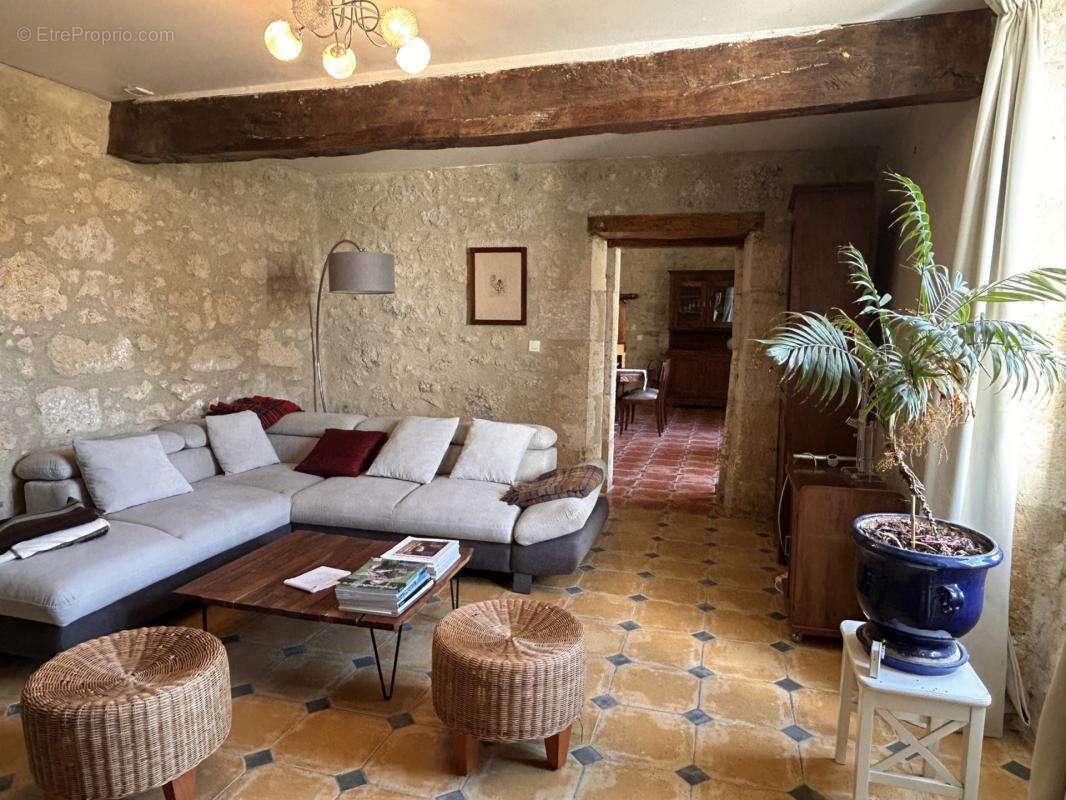 Charmante maison en pierre, jardin, piscine - photo 7