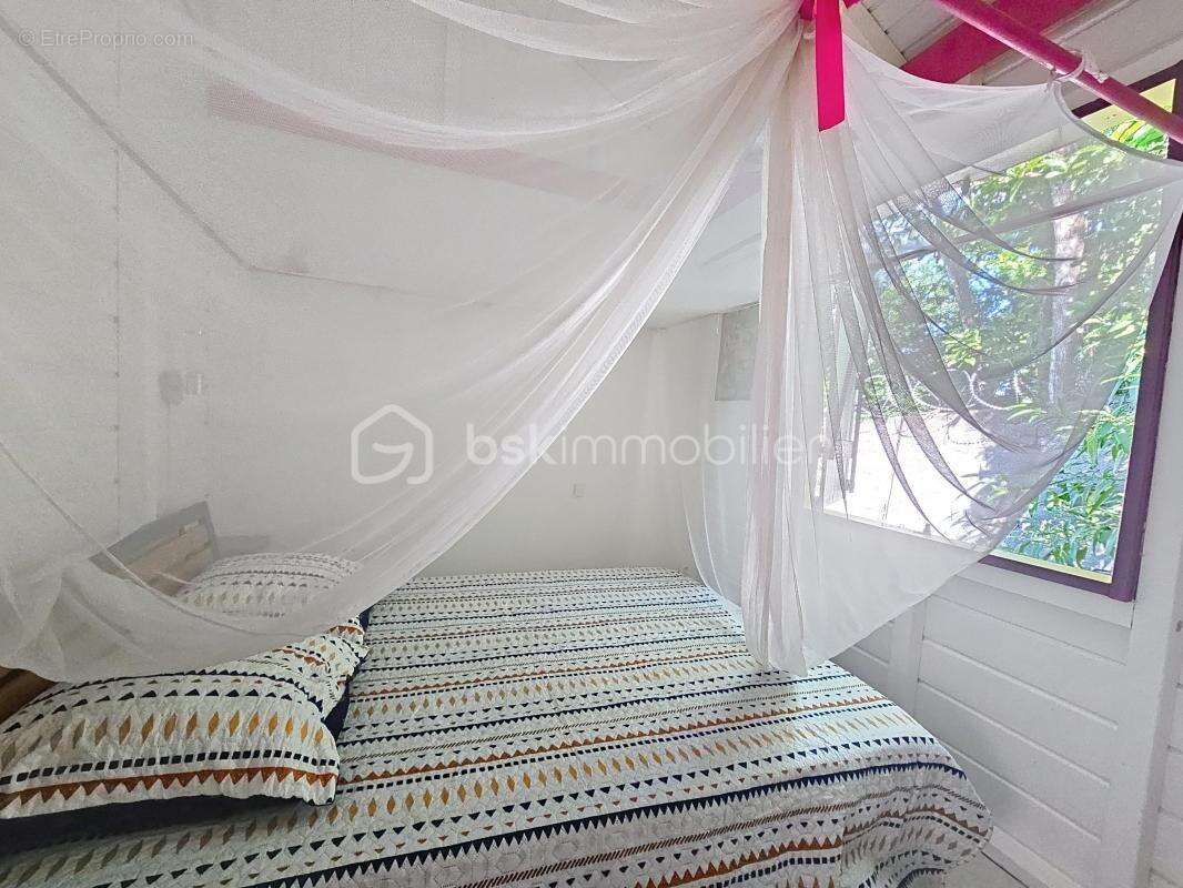 Maison à SAINTE-ANNE