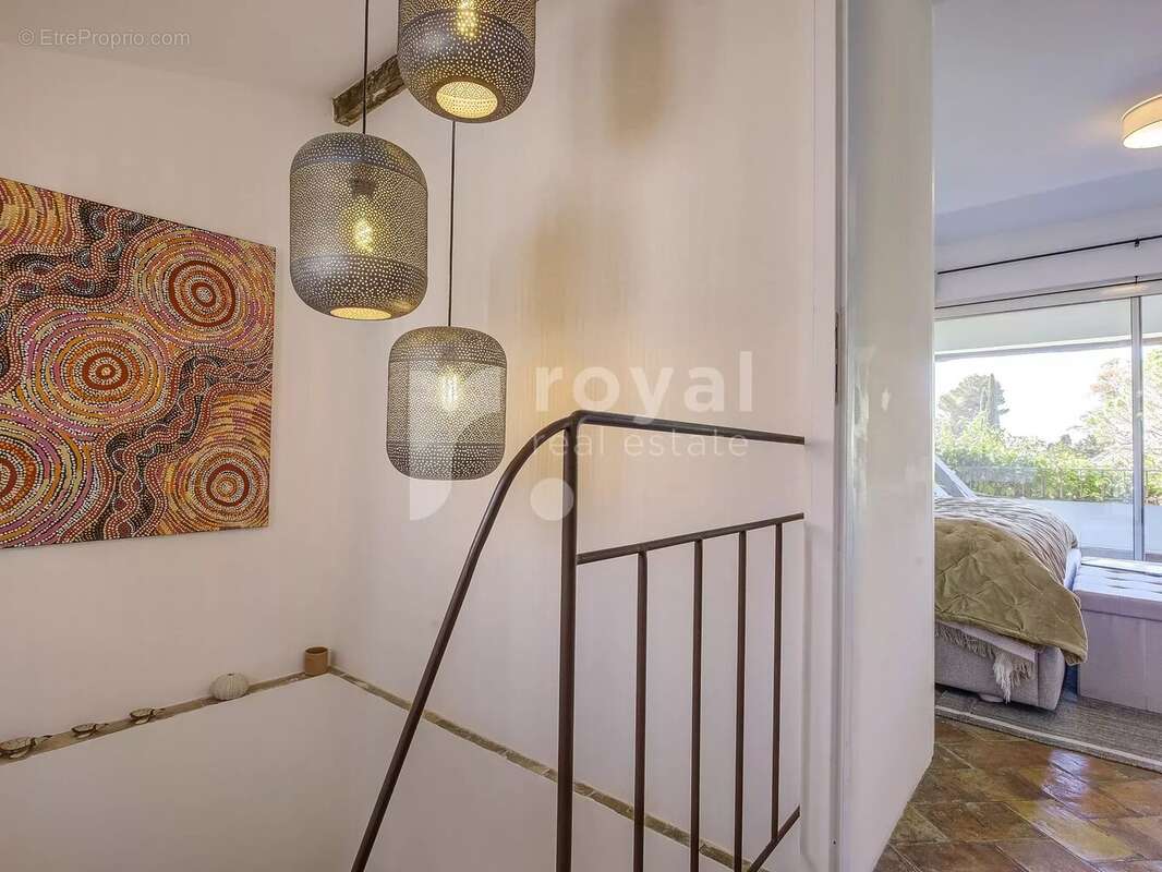 Maison à MOUGINS
