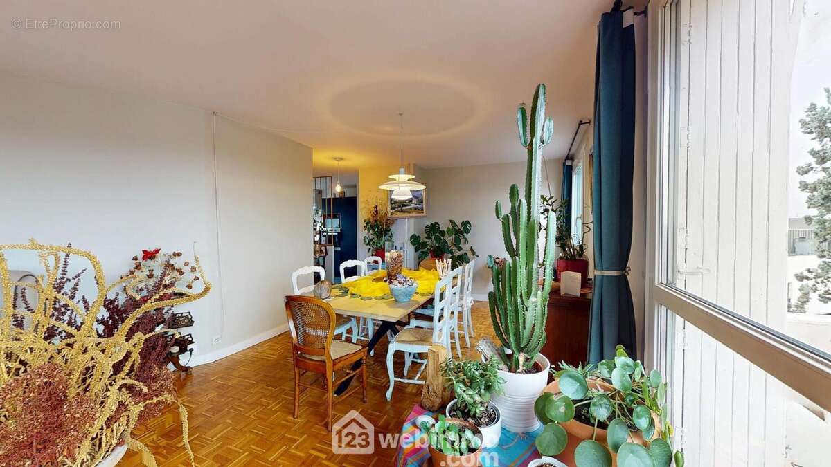 Appartement à COMPIEGNE