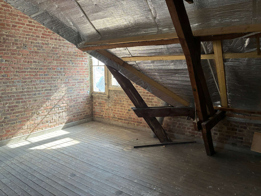 Maison à ROSIERES-EN-SANTERRE