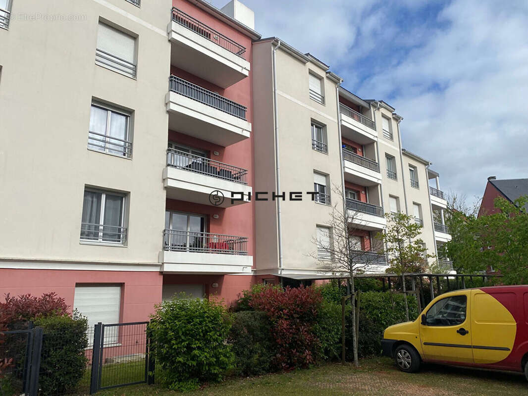 Appartement à LUCE