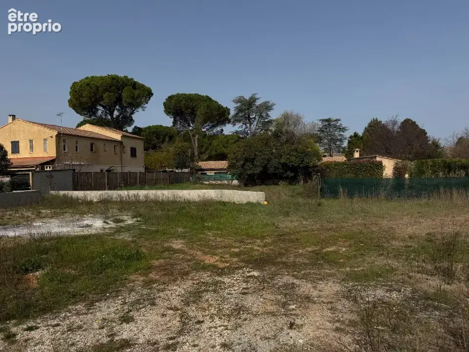 Terrain à SAUSSINES
