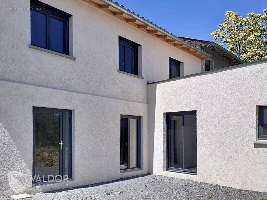 Maison 6 pièces 110 m² à vendre à Taponas (69220) - photo 10