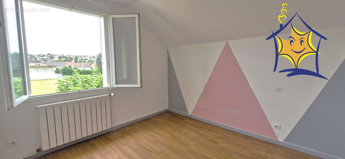 Maison à VIRY-CHATILLON